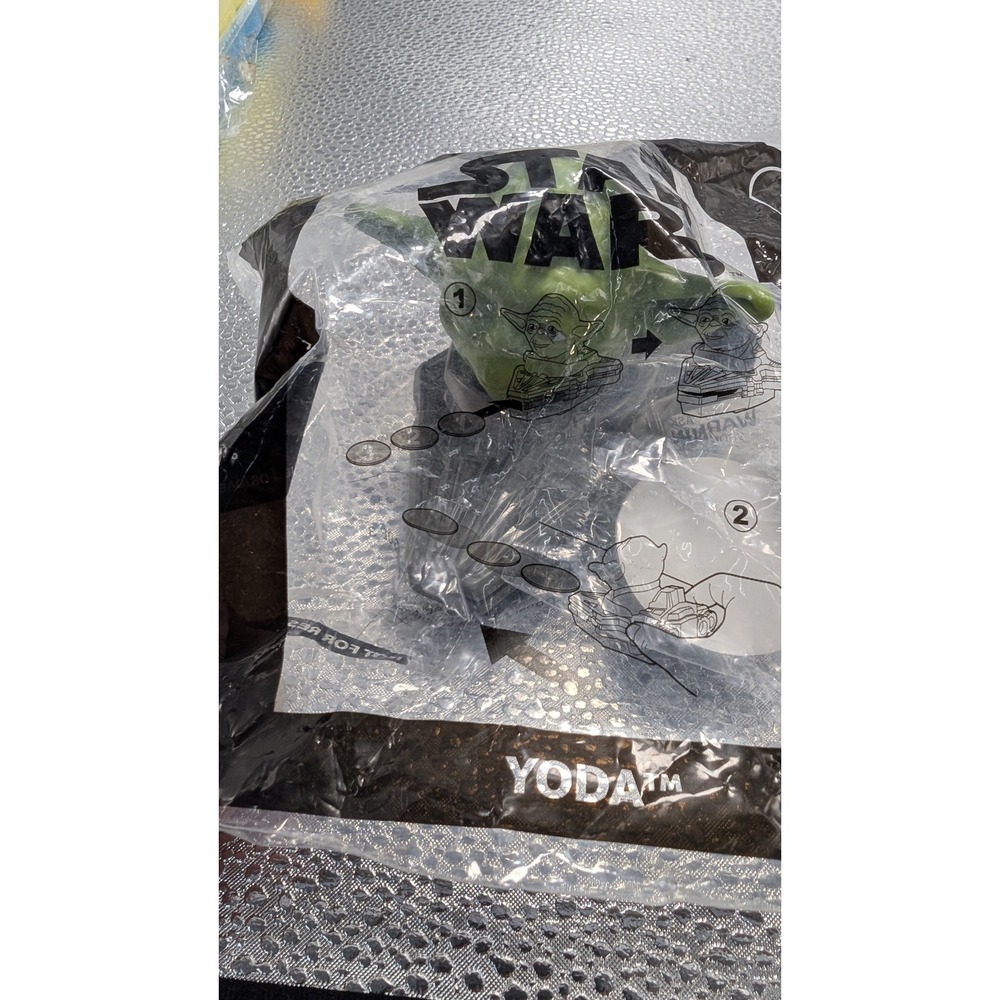 Star War Yoda Toy Figure Sealed Original Packaging Collectible Green Jedi Master